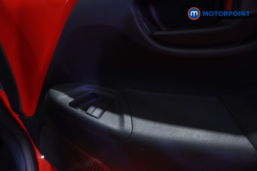 Used Peugeot 108 for sale - 77961235: Photo 11