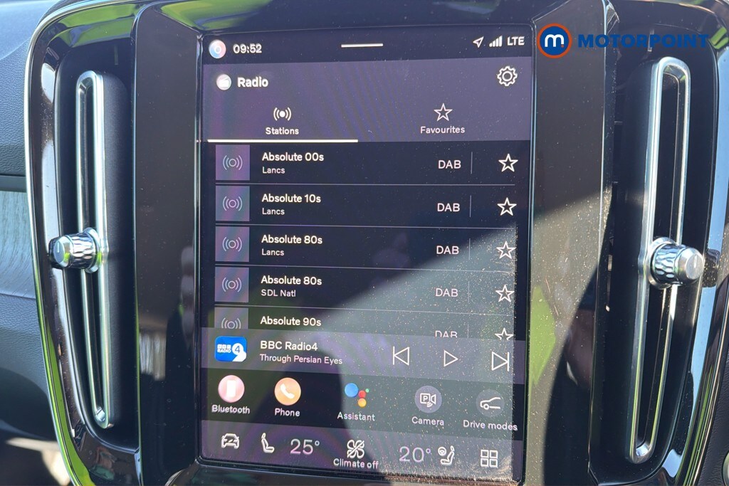 Used Volvo XC40 2023 for sale - 78150274: Photo 17