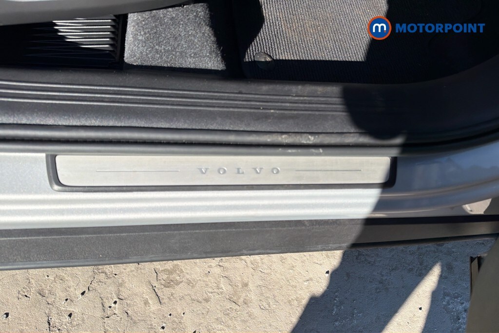 Used Volvo XC40 2023 for sale - 78150274: Photo 32