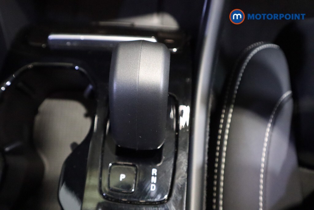 Used Volvo XC40 2023 for sale - 77845839: Photo 13