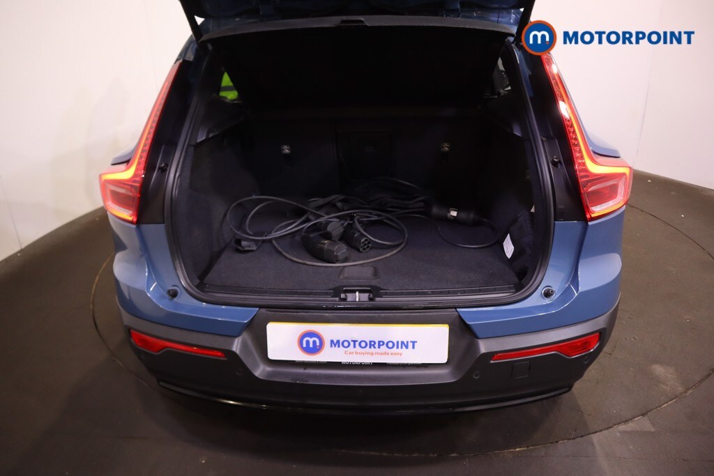 Used Volvo XC40 2023 for sale - 77845839: Photo 16