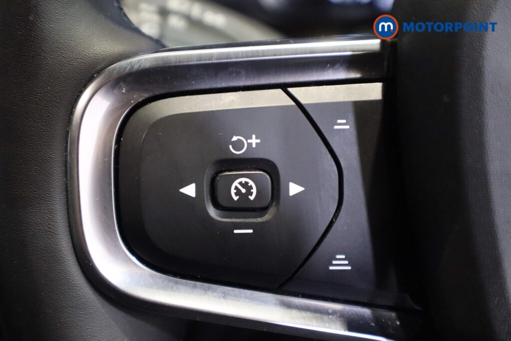 Used Volvo XC40 2023 for sale - 77845839: Photo 27