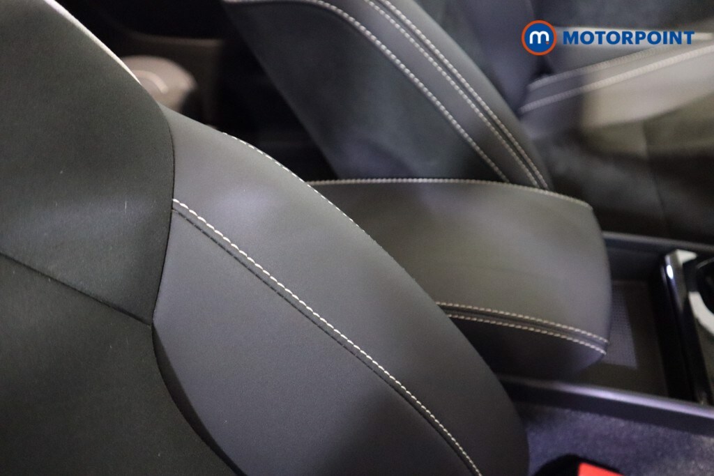 Used Volvo XC40 2023 for sale - 77845839: Photo 35