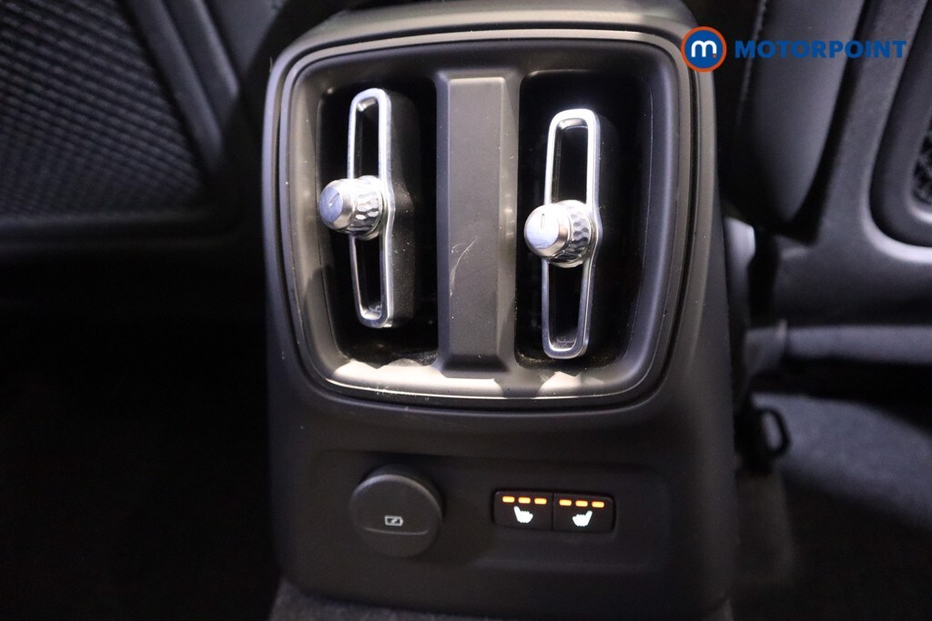 Used Volvo XC40 2023 for sale - 77845839: Photo 39