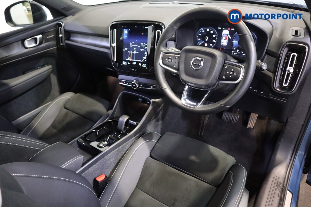 Used Volvo XC40 2023 for sale - 77845839: Photo 9