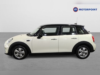 Used MINI Hatch 2019 for sale - 77845802: Photo
