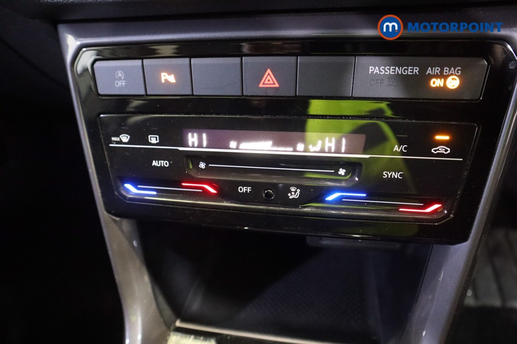 Used Volkswagen T-Cross 2024 for sale - 77872888: Photo 14