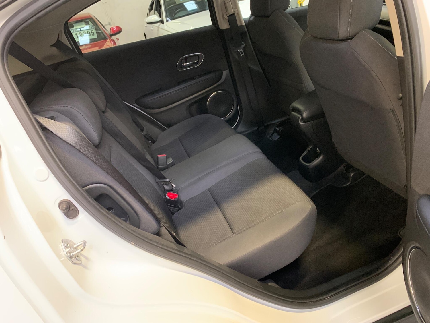 Used Honda HR-V 2018 for sale - 76458074: Photo 19