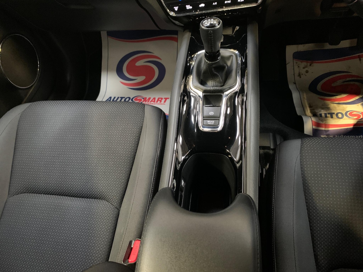 Used Honda HR-V 2018 for sale - 76458074: Photo 44