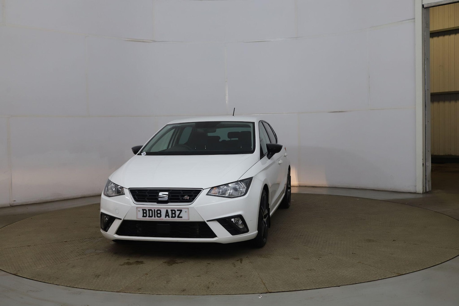 Used SEAT Ibiza 2018 for sale - 77131865: Photo 3