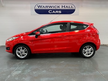 Used Ford Fiesta 2015 for sale - 75609009: Photo