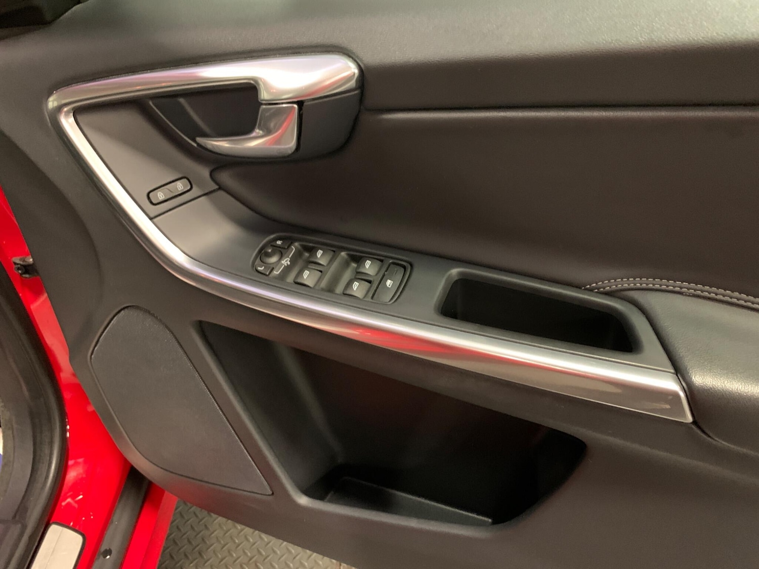 Used Volvo XC60 2016 for sale - 76408526: Photo 18