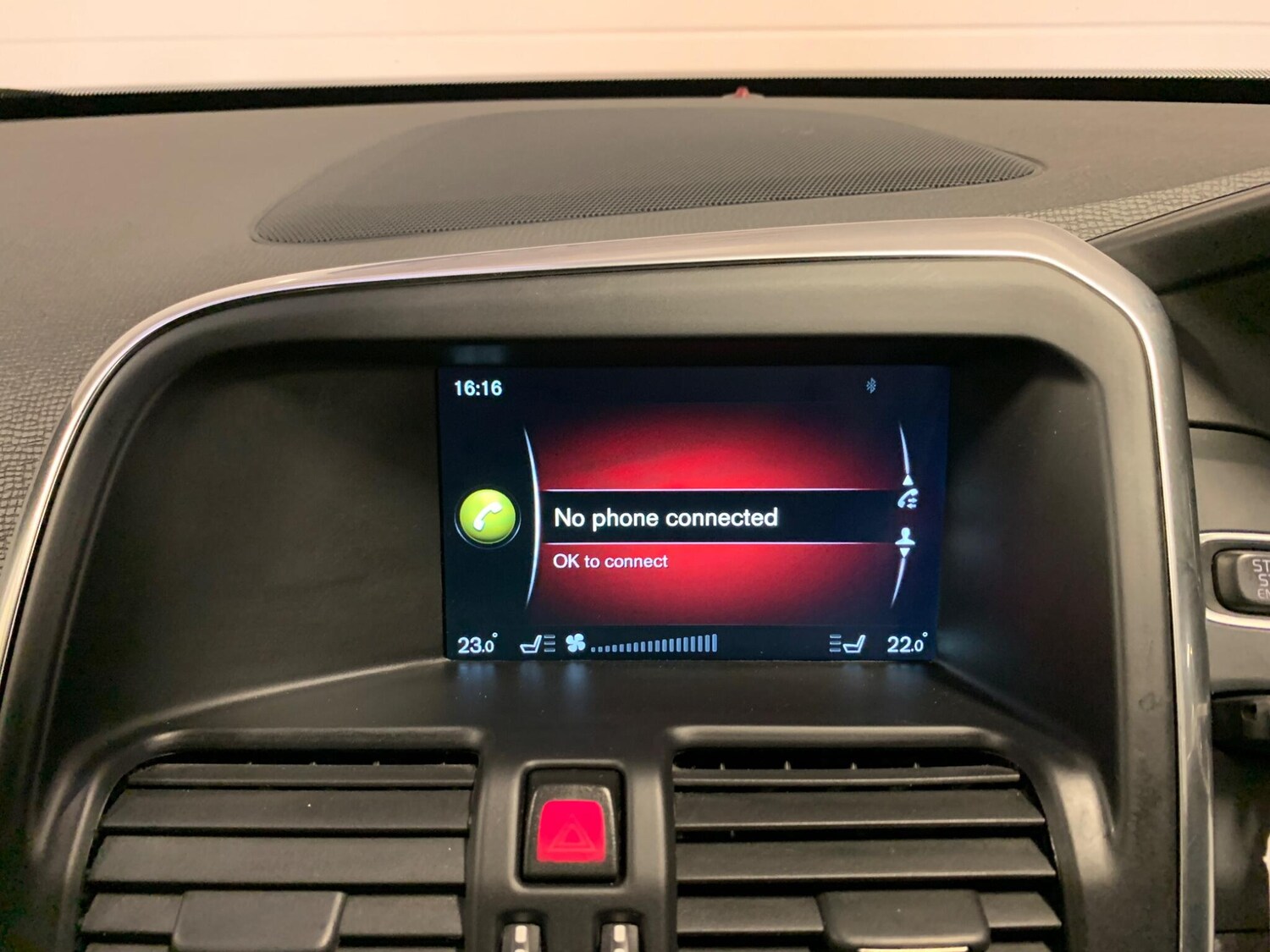 Used Volvo XC60 2016 for sale - 76408526: Photo 30