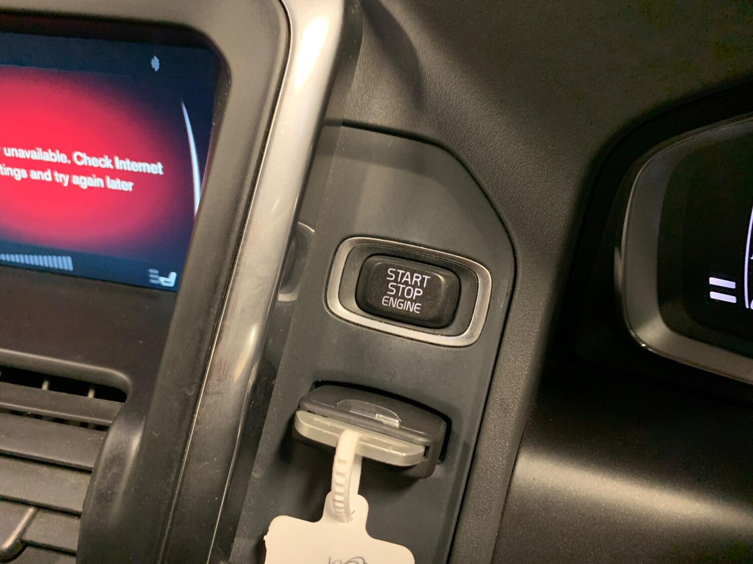 Used Volvo XC60 2016 for sale - 76408526: Photo 43