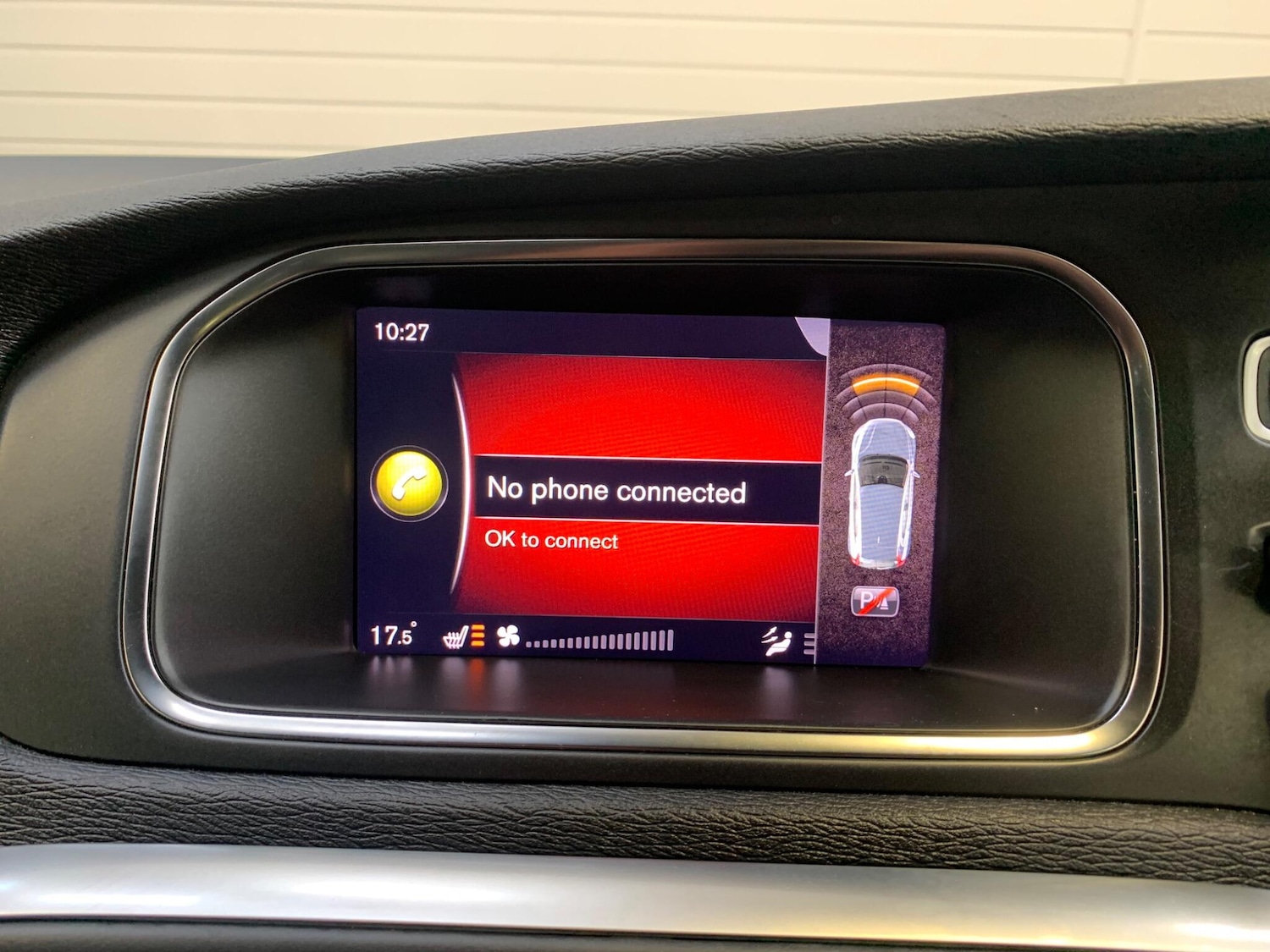 Used Volvo V40 2018 for sale - 76612955: Photo 48