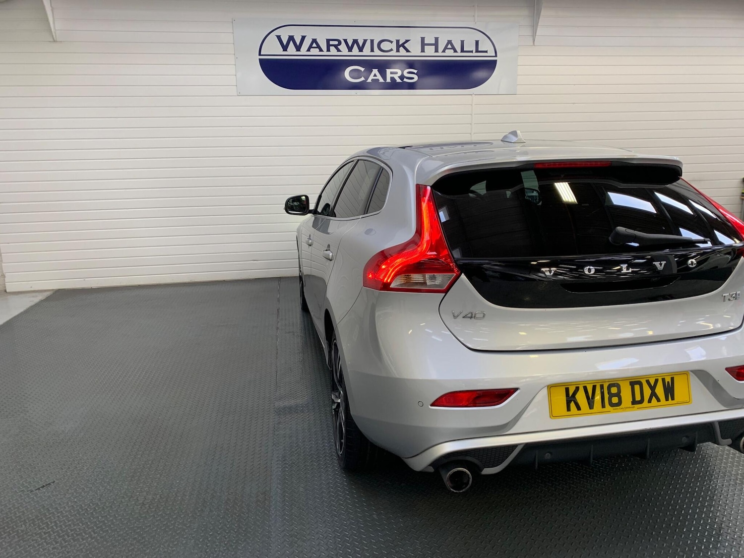 Used Volvo V40 2018 for sale - 76612955: Photo 7