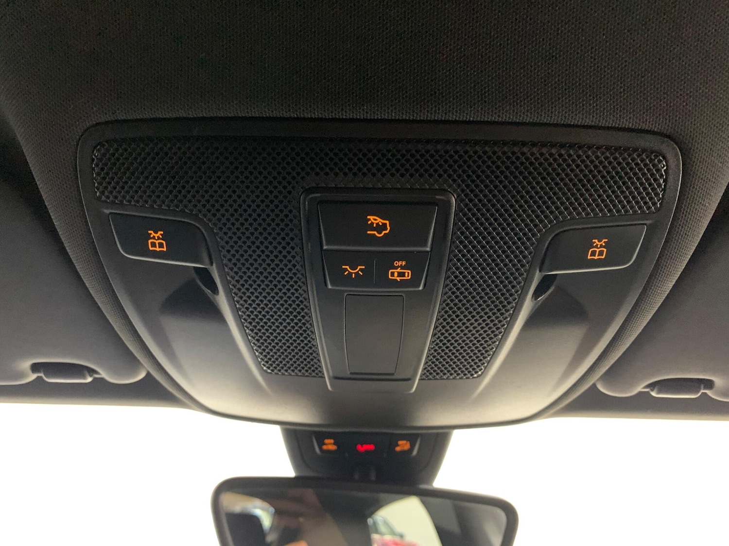 Used Mercedes-Benz CLA 2018 for sale - 75839545: Photo 39