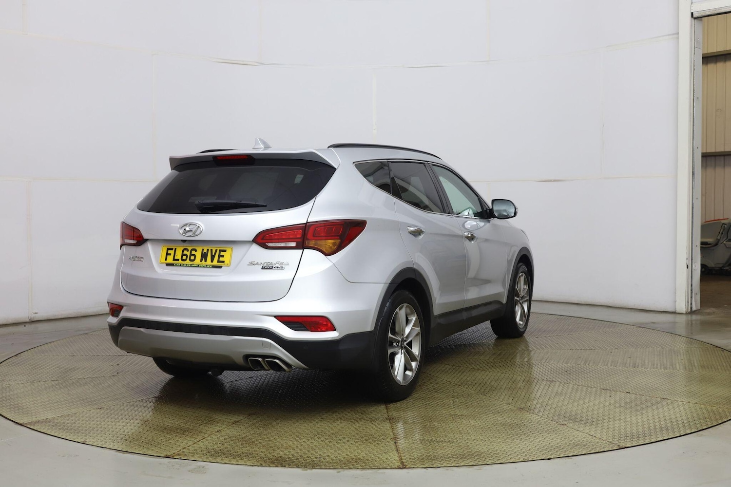 Used Hyundai Santa Fe for sale - 77784226: Photo 9