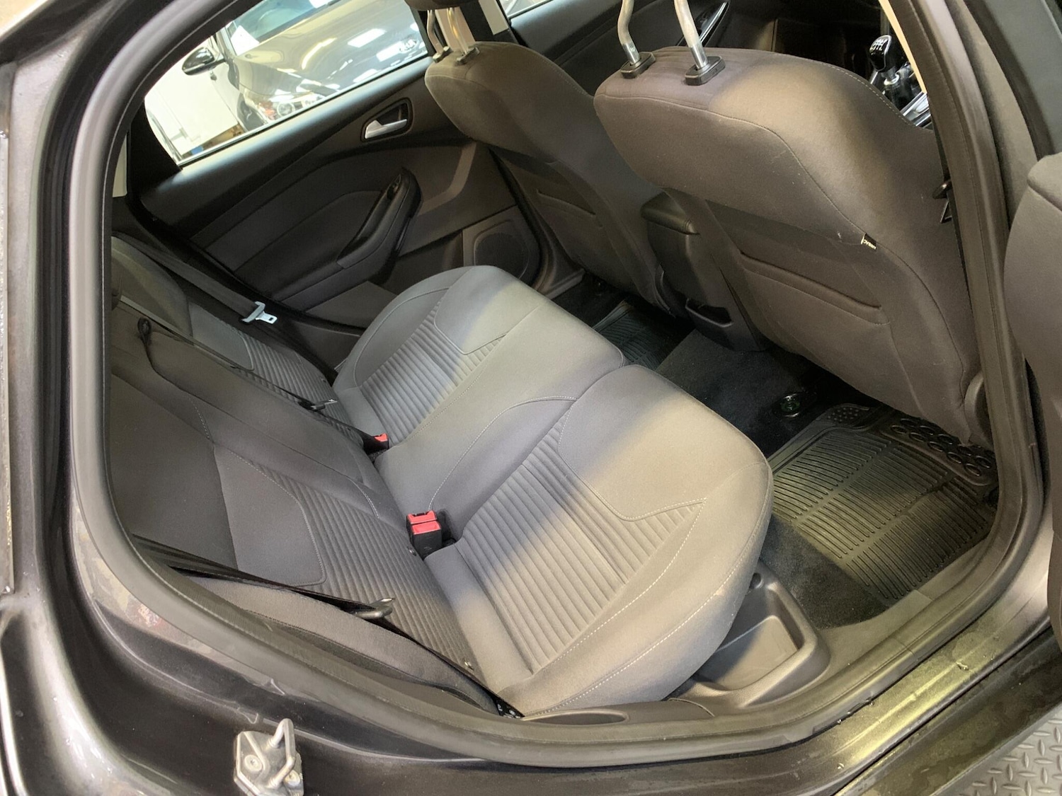 Used Ford Focus 2015 for sale - 76283127: Photo 14