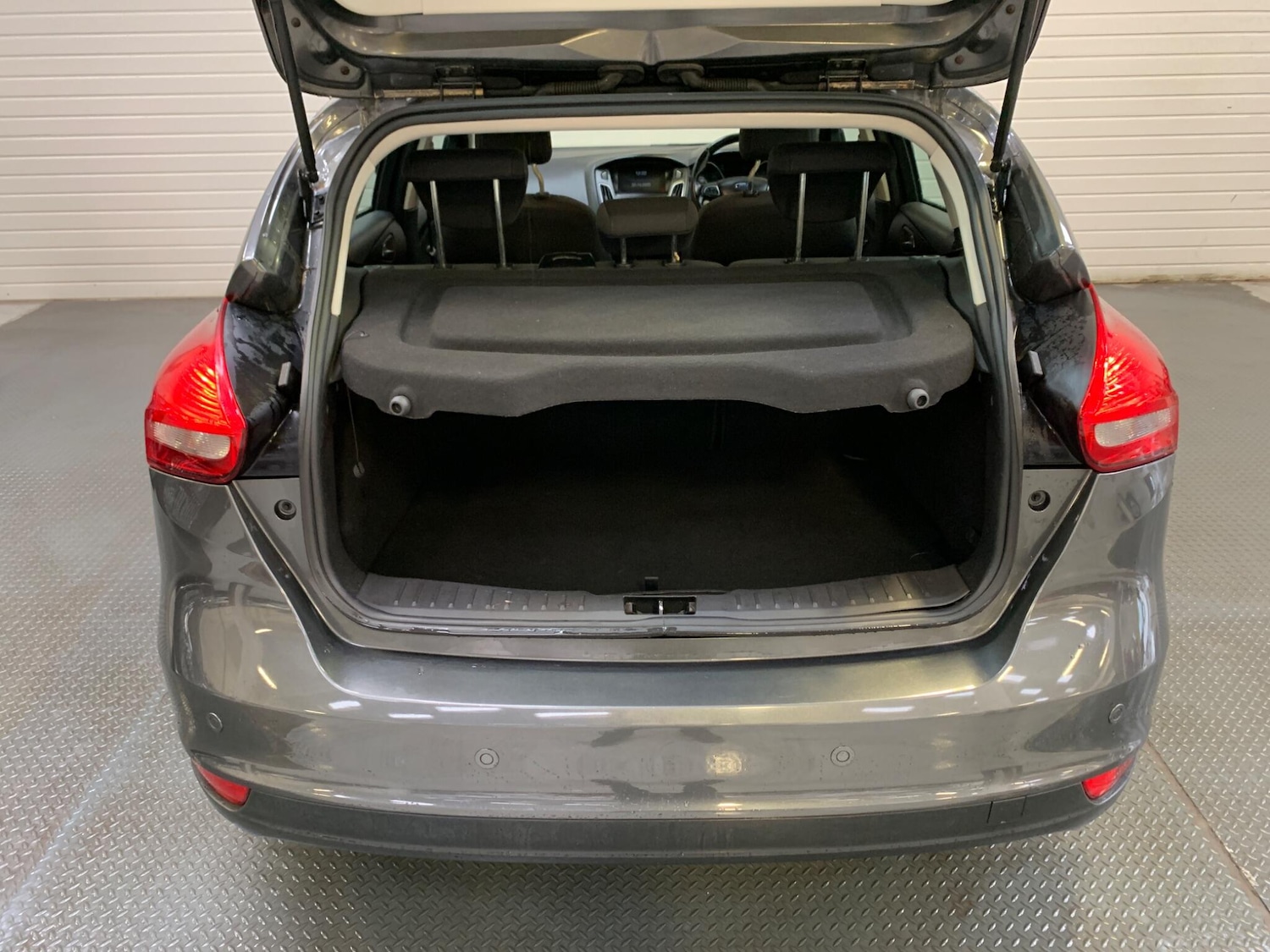 Used Ford Focus 2015 for sale - 76283127: Photo 16