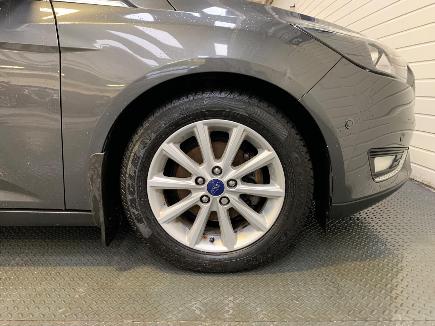 Used Ford Focus 2015 for sale - 76283127: Photo 9