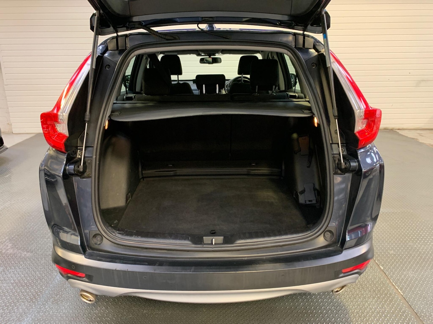 Used Honda CR-V 2019 for sale - 76307008: Photo 14