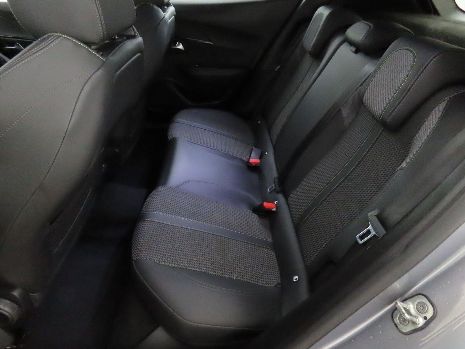 Used Peugeot 2008 2022 for sale - 77143005: Photo 17