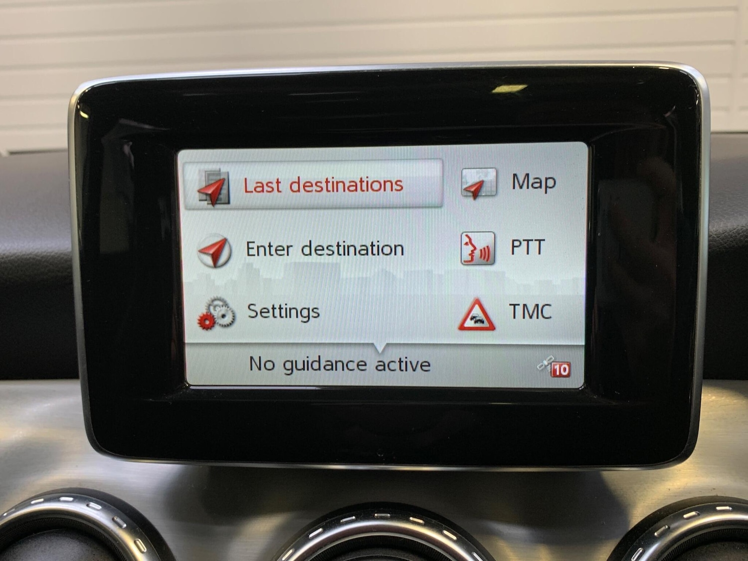 Used Mercedes-Benz GLA 2015 for sale - 76108339: Photo 30
