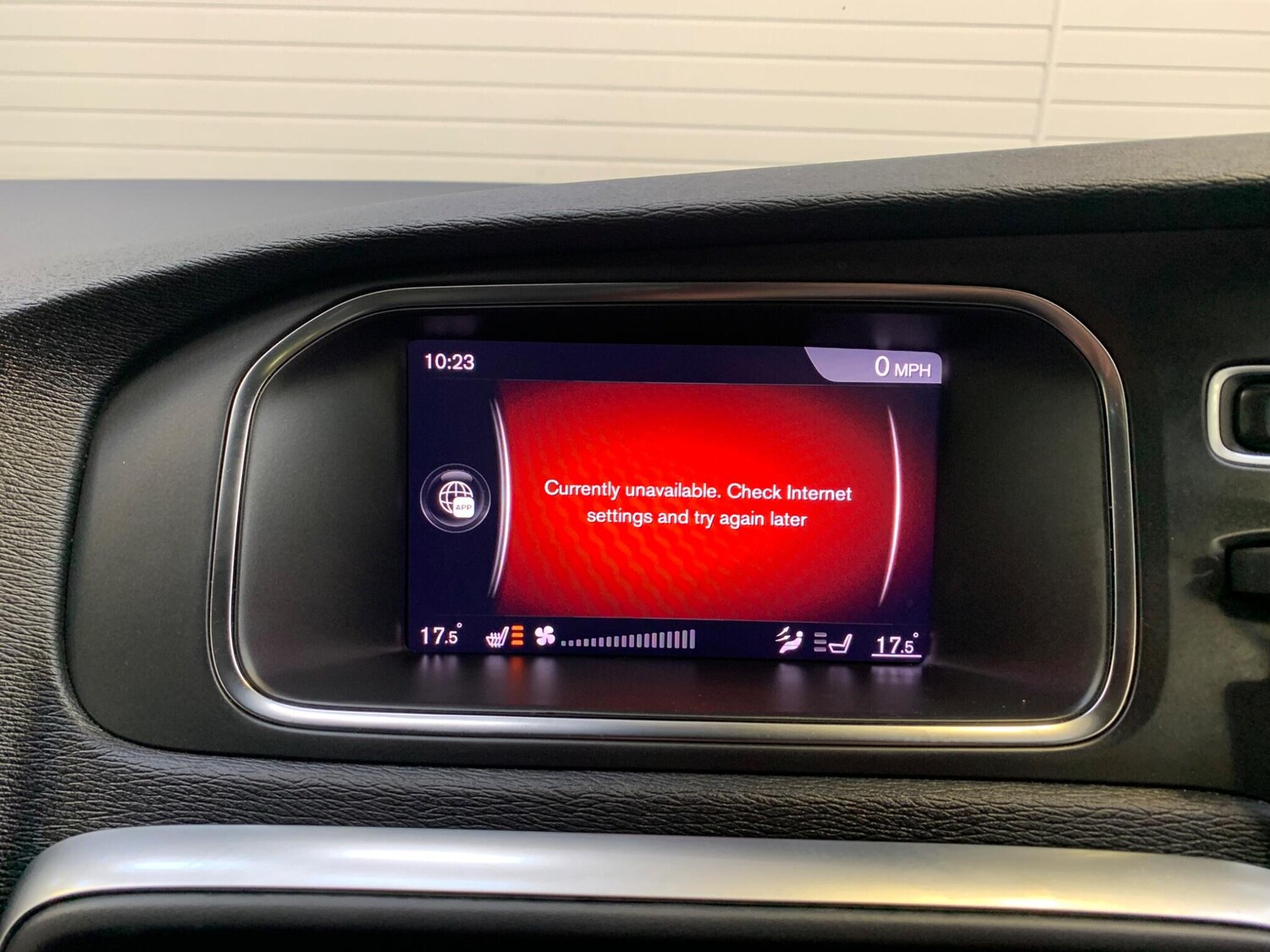 Used Volvo V40 2018 for sale - 75781038: Photo 33