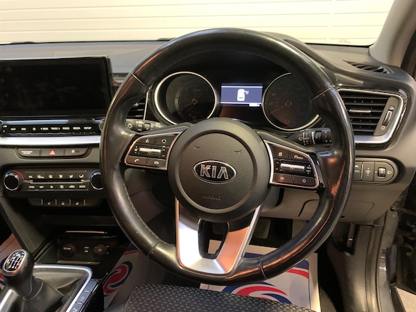 Used Kia XCeed 2020 for sale - 76188923: Photo 17