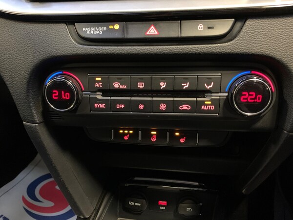 Used Kia XCeed 2020 for sale - 76188923: Photo 29