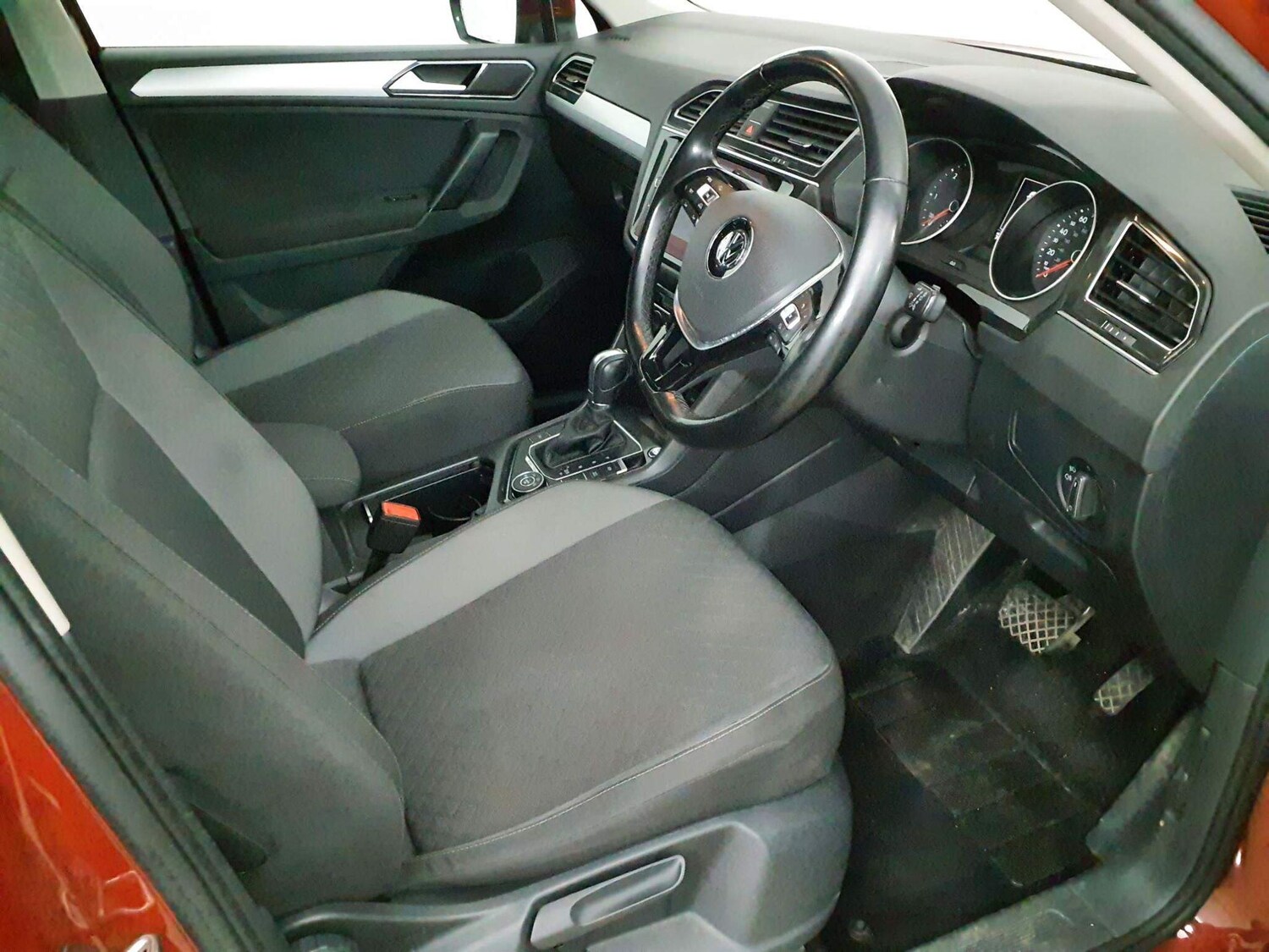 Used Volkswagen Tiguan 2017 for sale - 77377143: Photo 12