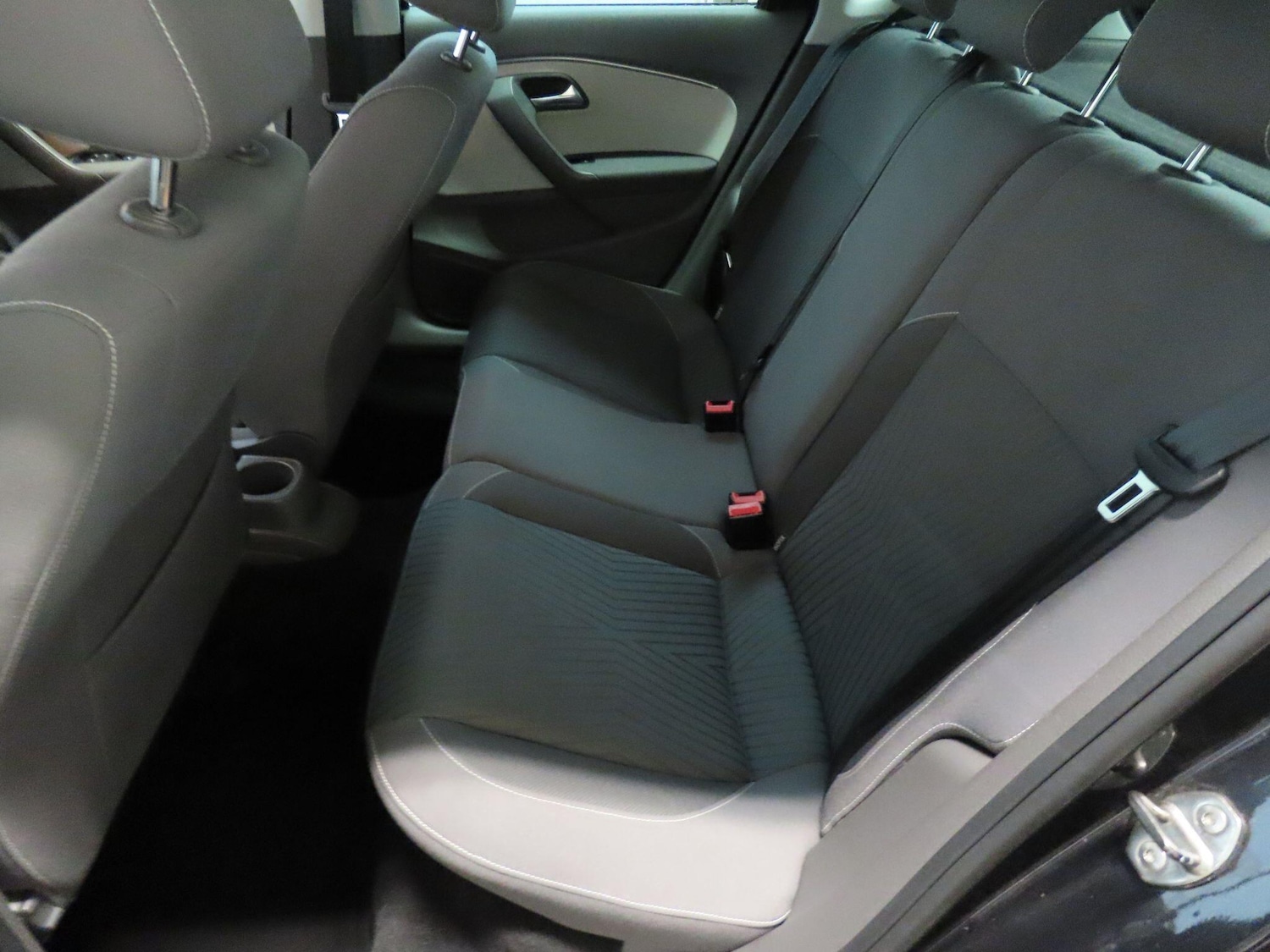 Used Volkswagen Polo 2015 for sale - 76607085: Photo 17