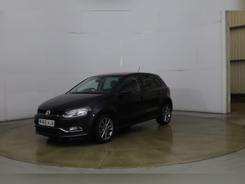 Used Volkswagen Polo 2015 for sale - 76607085: Photo