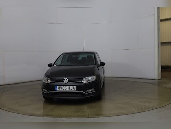 Used Volkswagen Polo 2015 for sale - 76607085: Photo