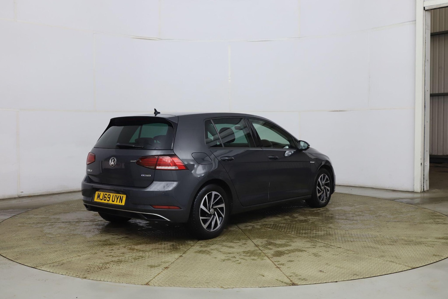 Used Volkswagen Golf 2019 for sale - 77696479: Photo 9