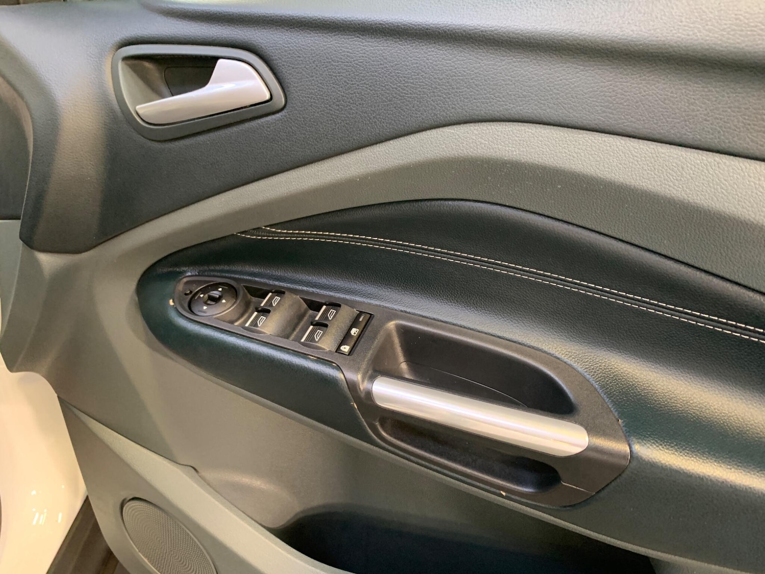 Used Ford C-Max 2014 for sale - 76527611: Photo 20