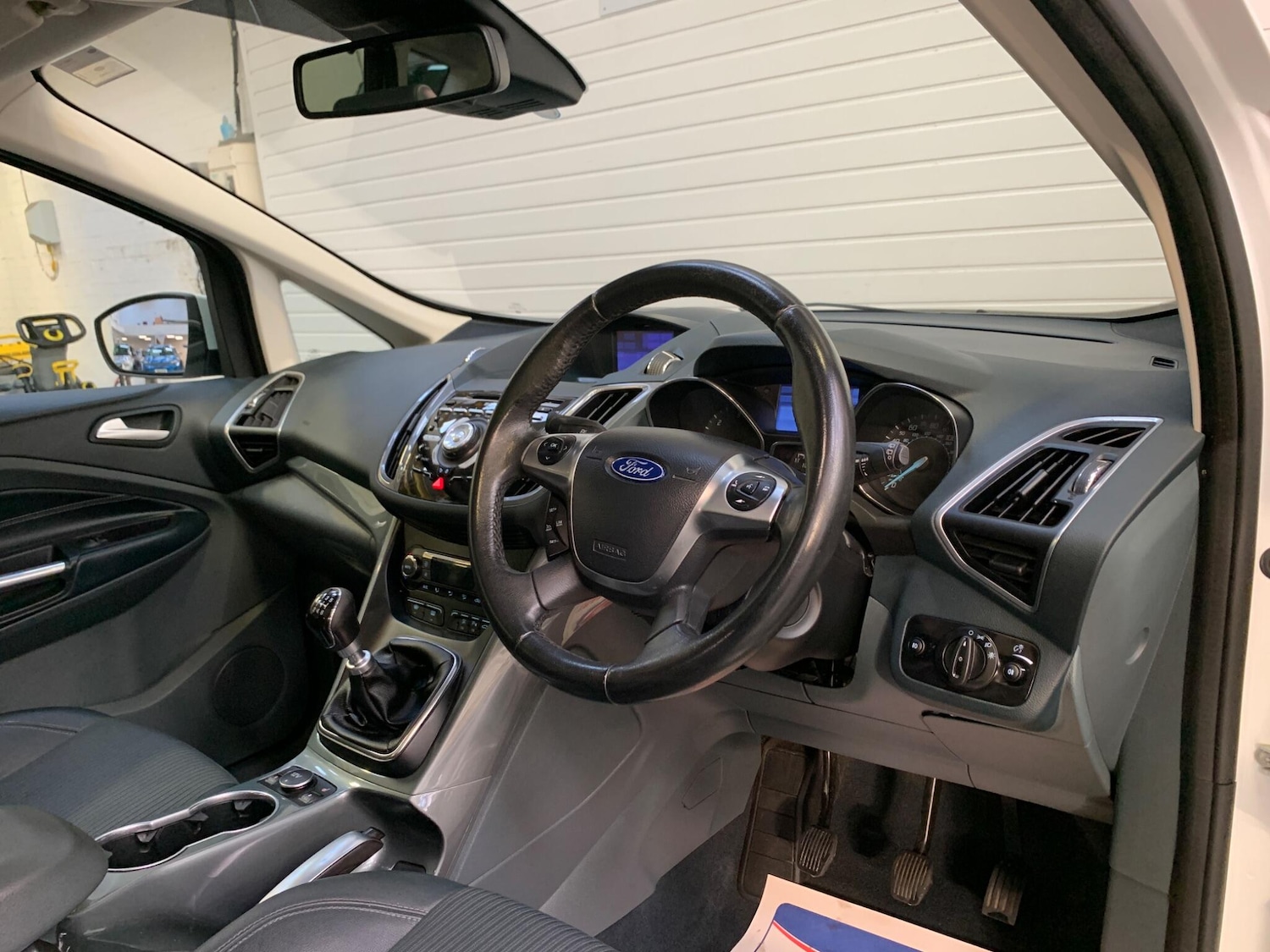 Used Ford C-Max 2014 for sale - 76527611: Photo 24