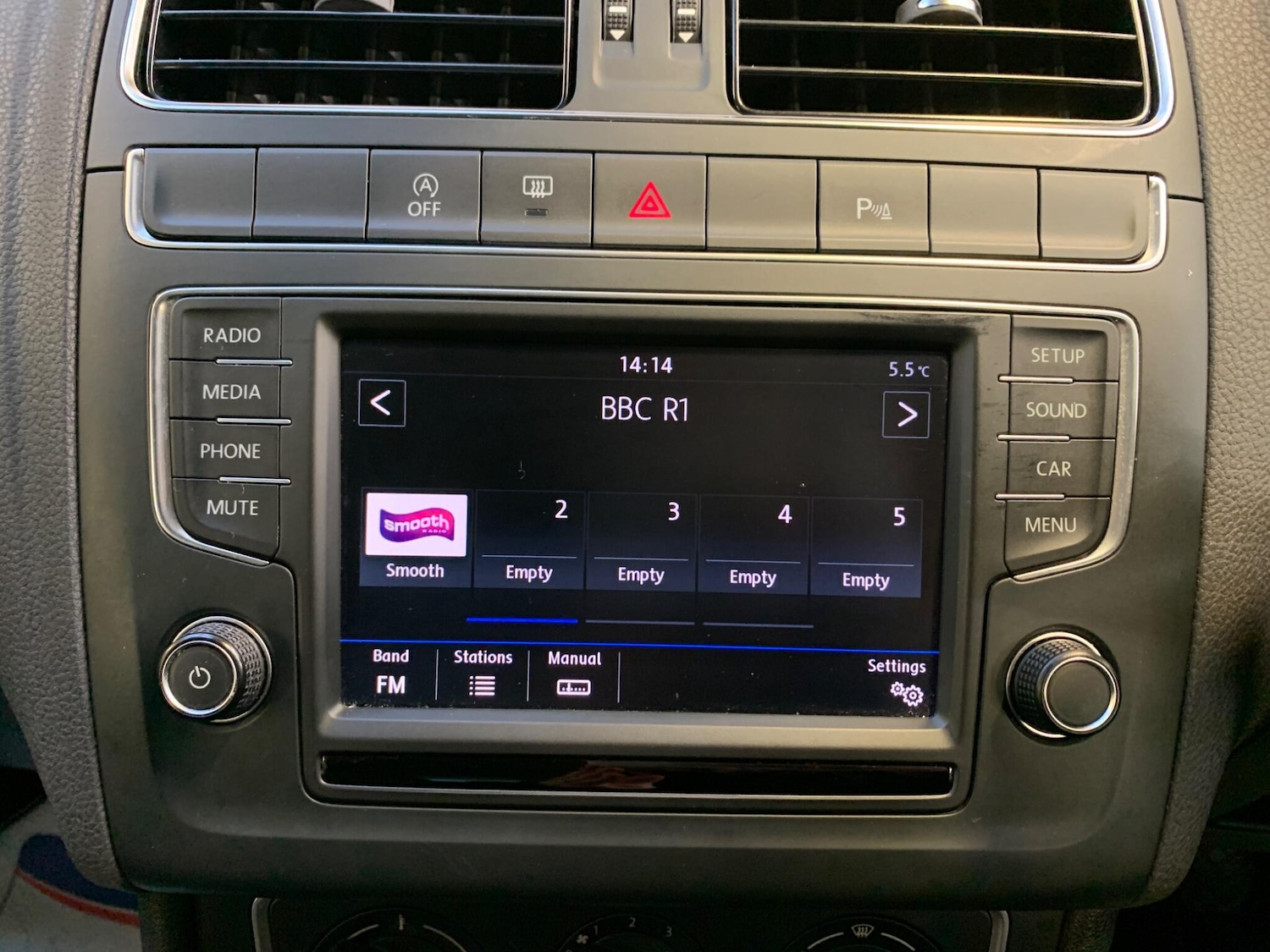 Used Volkswagen Polo 2016 for sale - 76689923: Photo 21