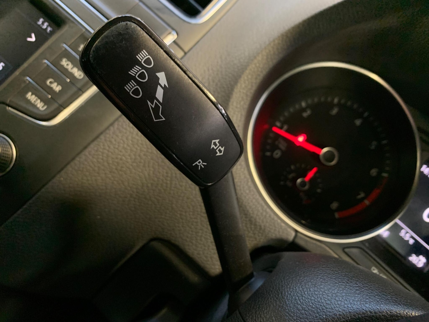 Used Volkswagen Polo 2016 for sale - 76689923: Photo 38