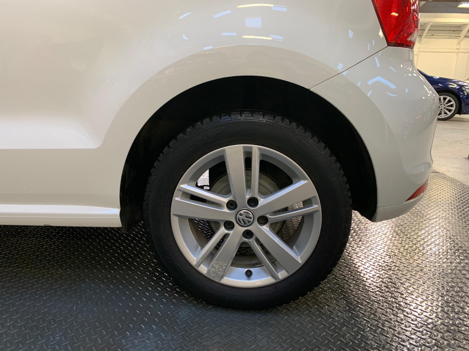 Used Volkswagen Polo 2016 for sale - 76689923: Photo 7