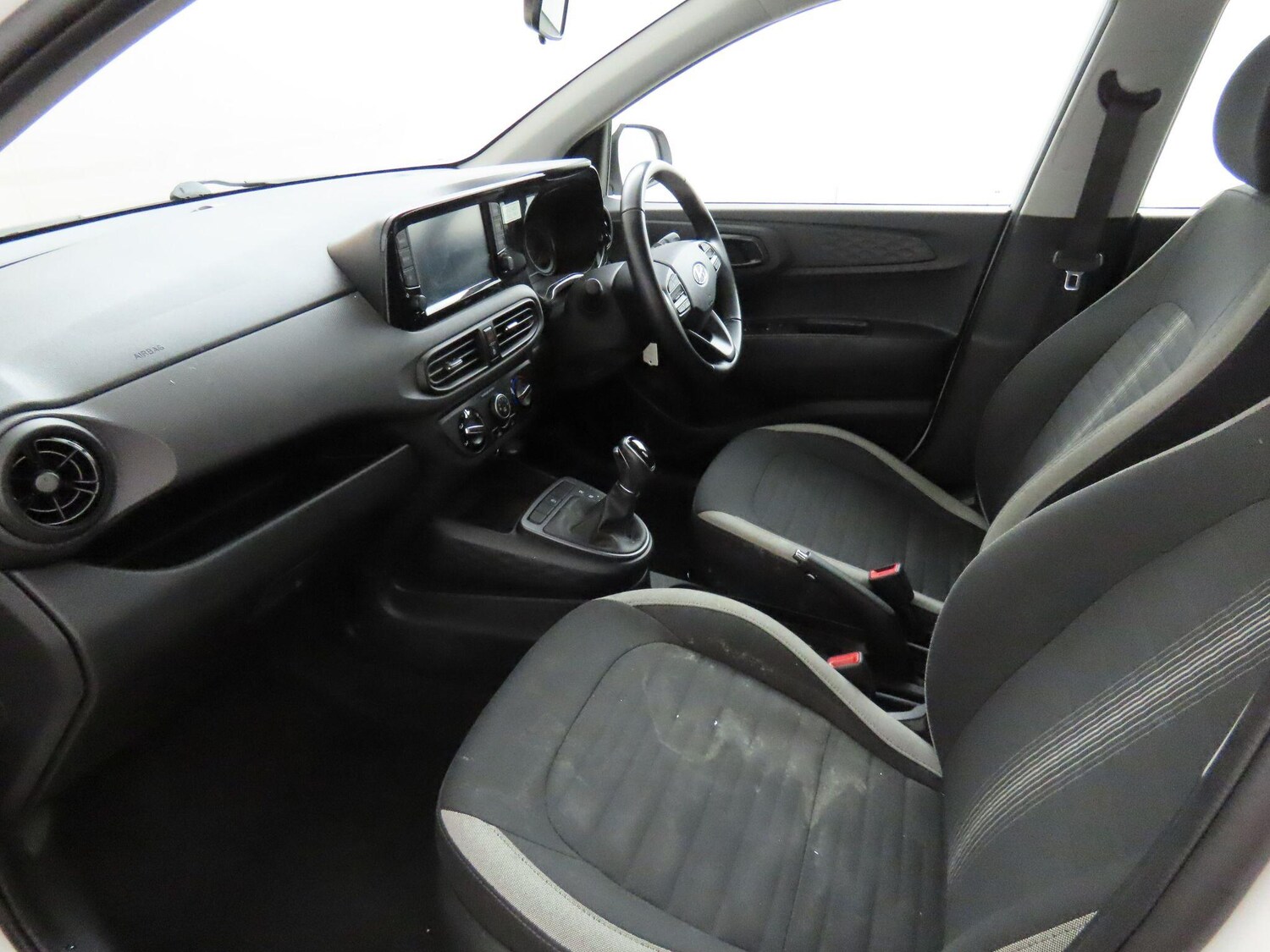 Used Hyundai i10 2022 for sale - 78170930: Photo 13