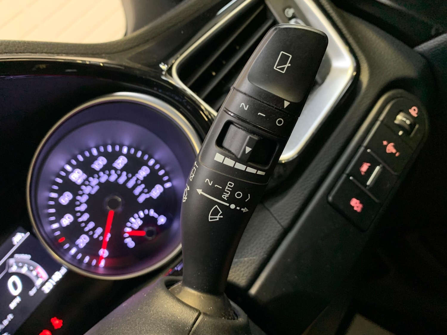 Used Kia Ceed 2020 for sale - 76013028: Photo 47