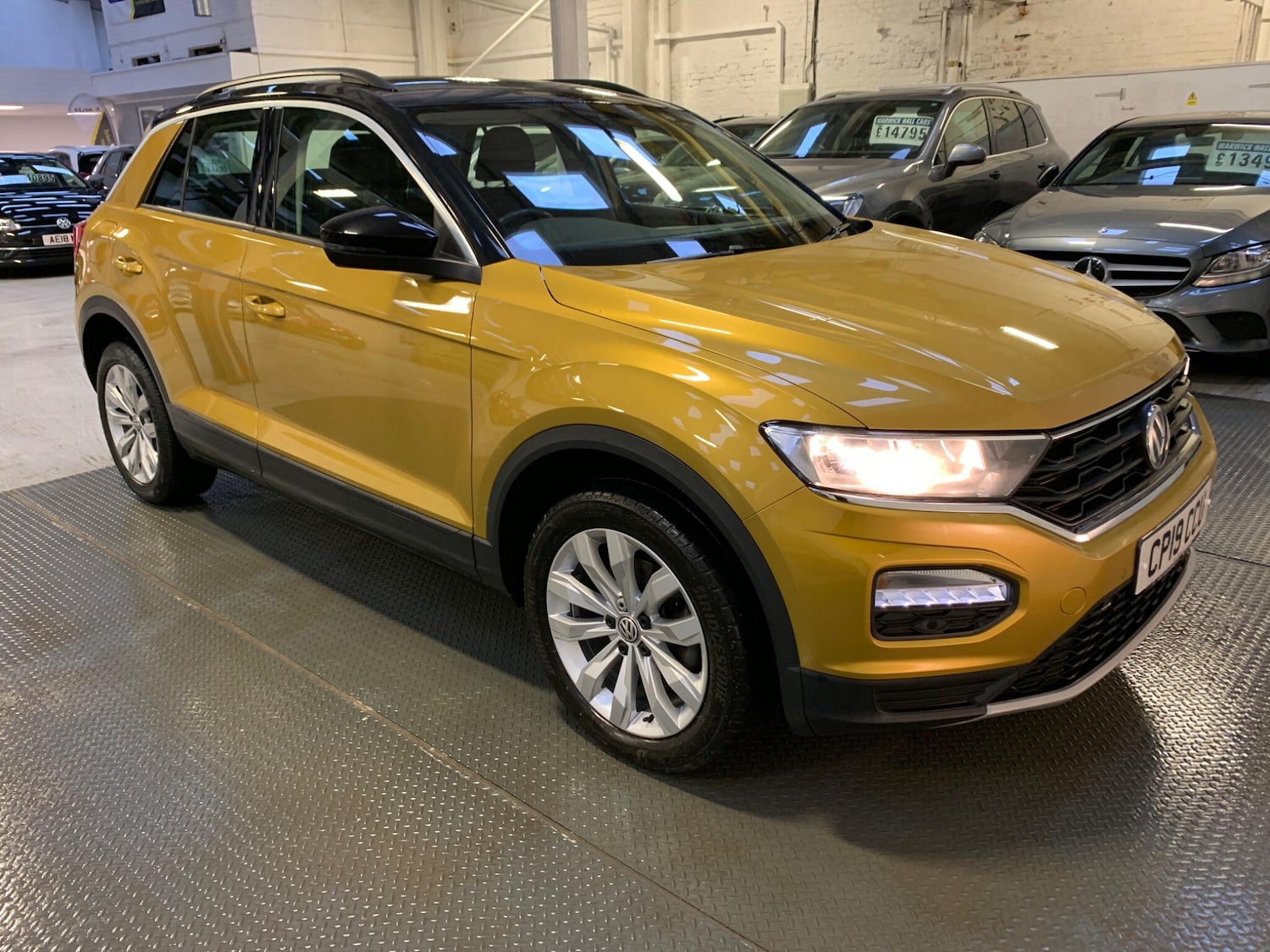 Used Volkswagen T-Roc 2019 for sale - 77143003: Photo 13