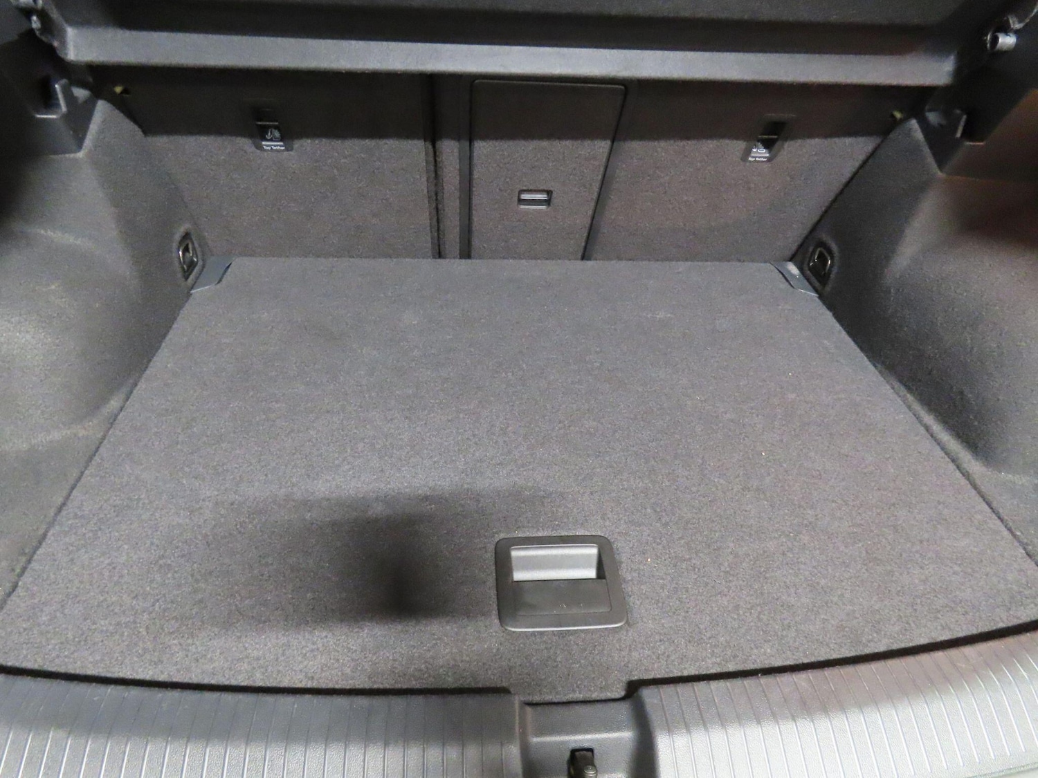 Used Volkswagen T-Roc 2019 for sale - 77143003: Photo 20