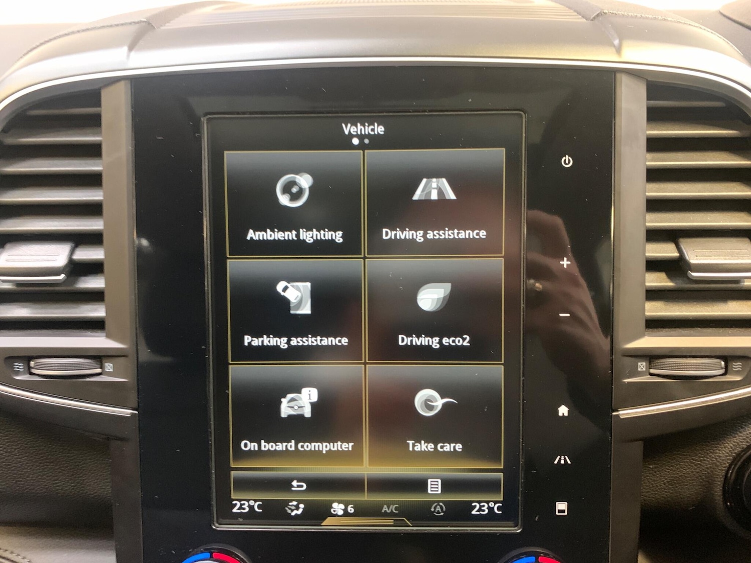 Used Renault Koleos 2018 for sale - 76349669: Photo 29