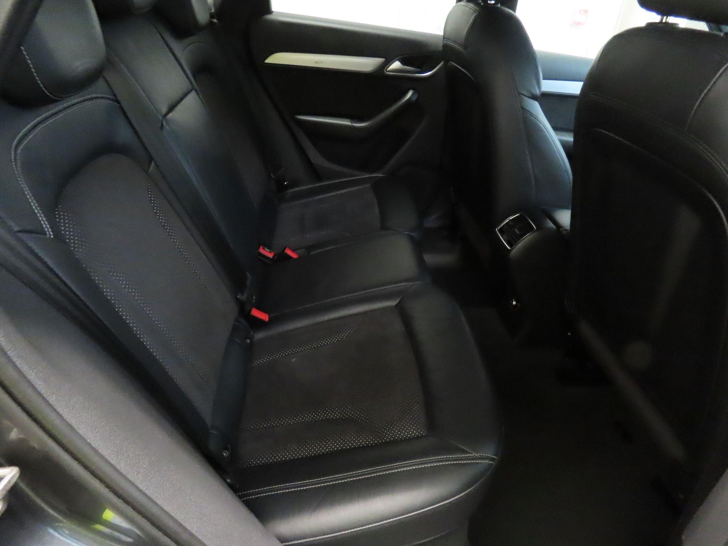 Used Audi Q3 for sale - 76689942: Photo 18