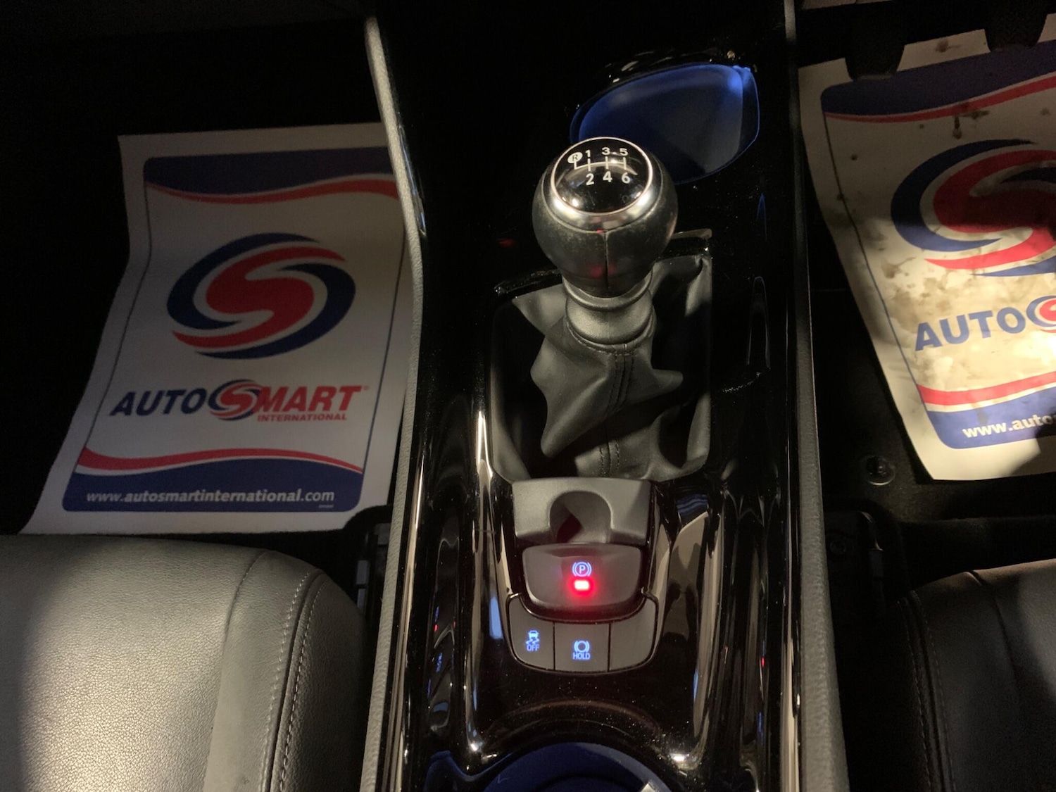 Used Toyota C-HR 2019 for sale - 76993182: Photo 41