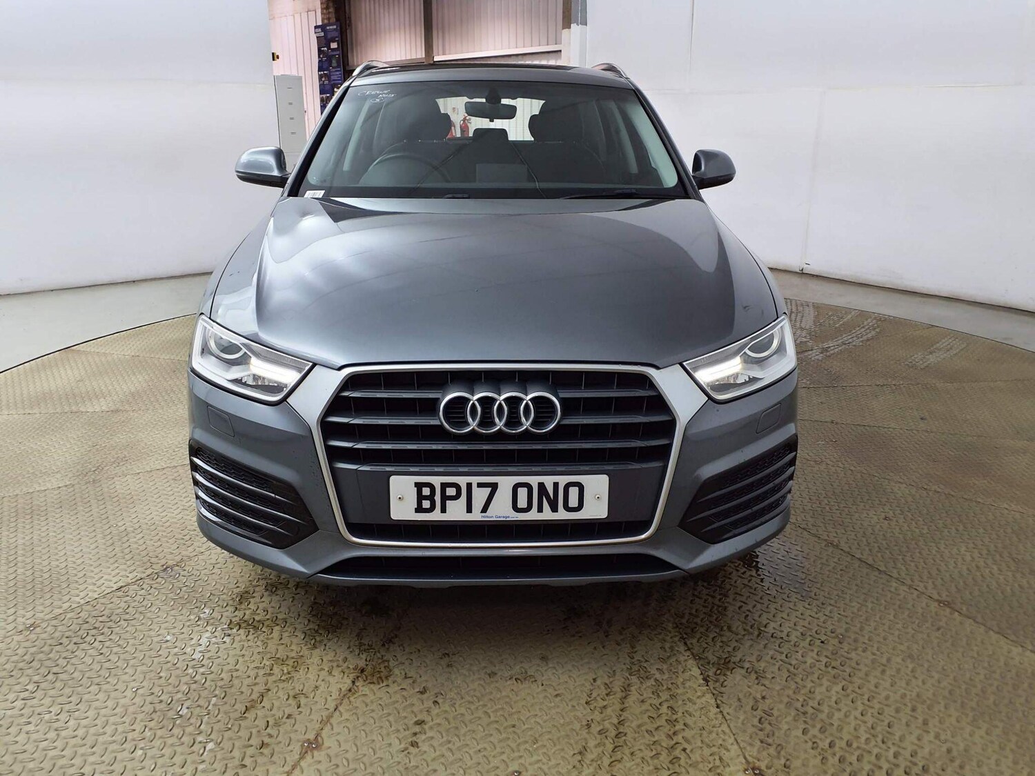 Used Audi Q3 2017 for sale - 77839374: Photo 3