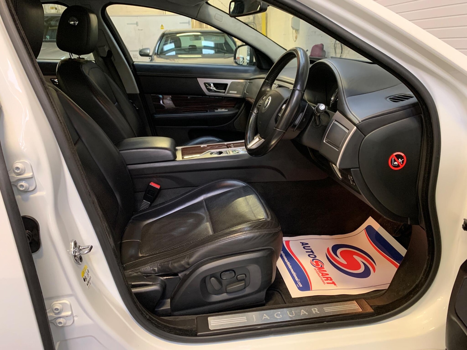 Used Jaguar XF for sale - 77029590: Photo 19